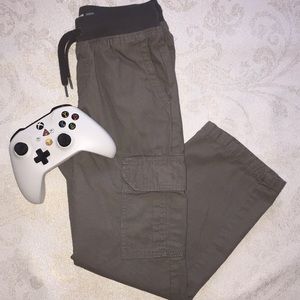 Cargo pants, size 6/7